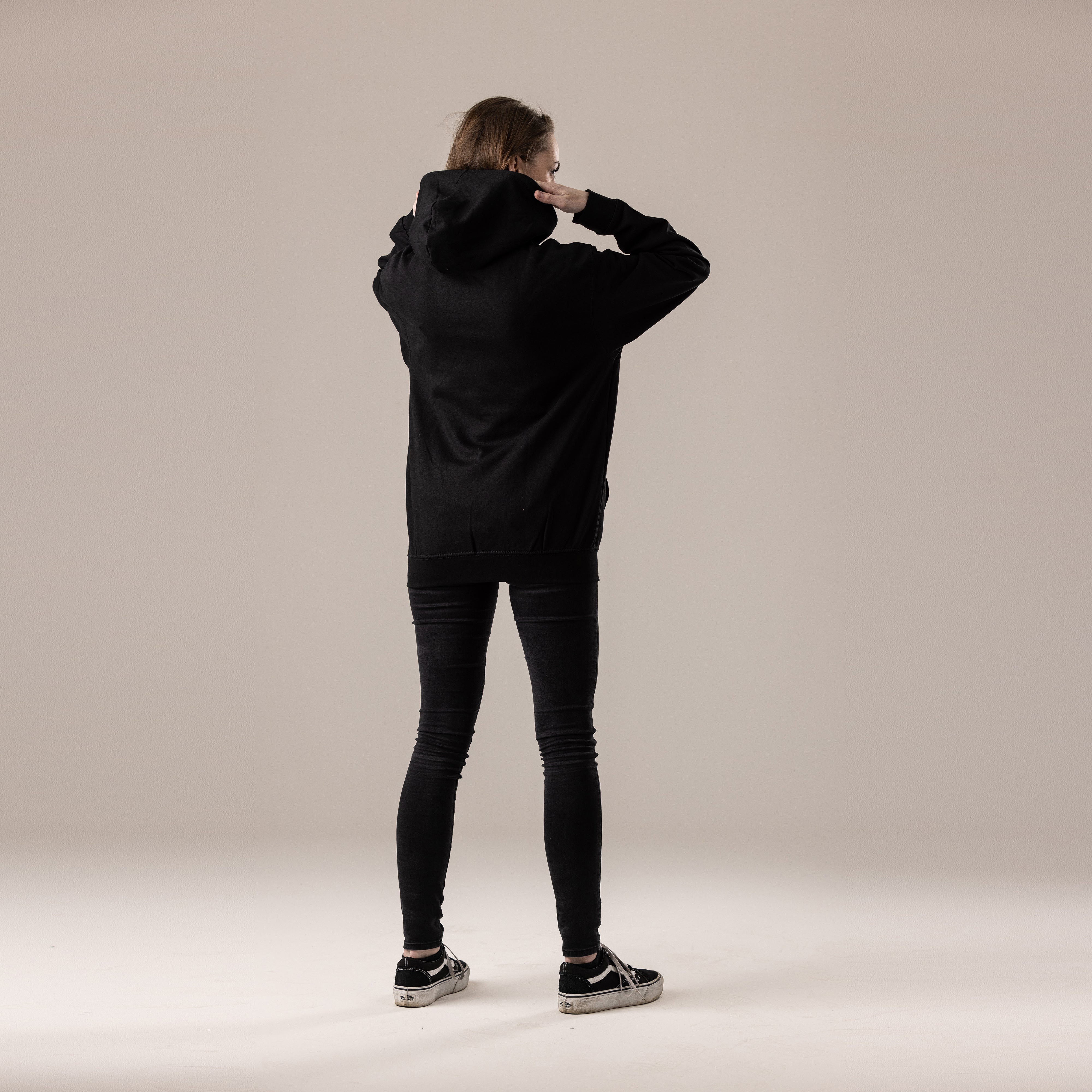 ESSENTIAL OFF LINE HOODIE