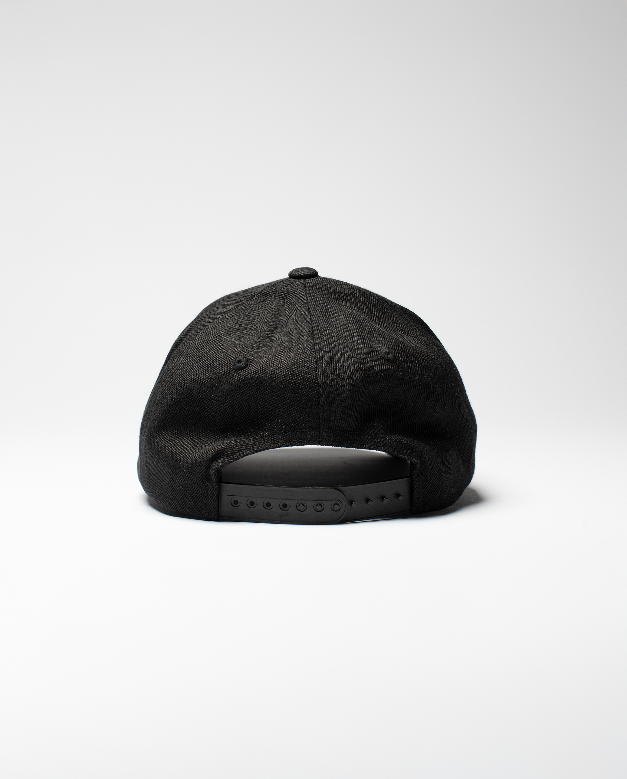 SINNERS Classic Cap - Black on Black