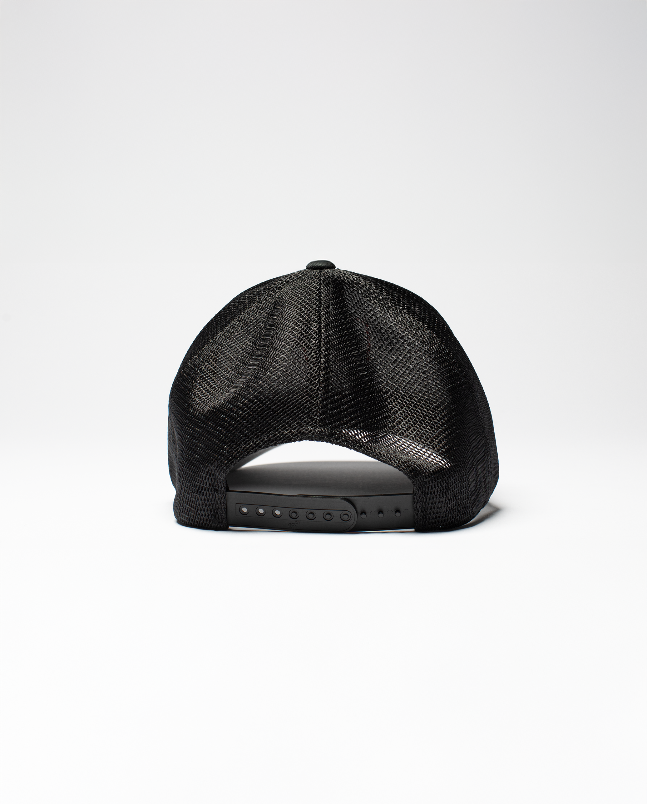 SINNERS Trucker Cap - Classic
